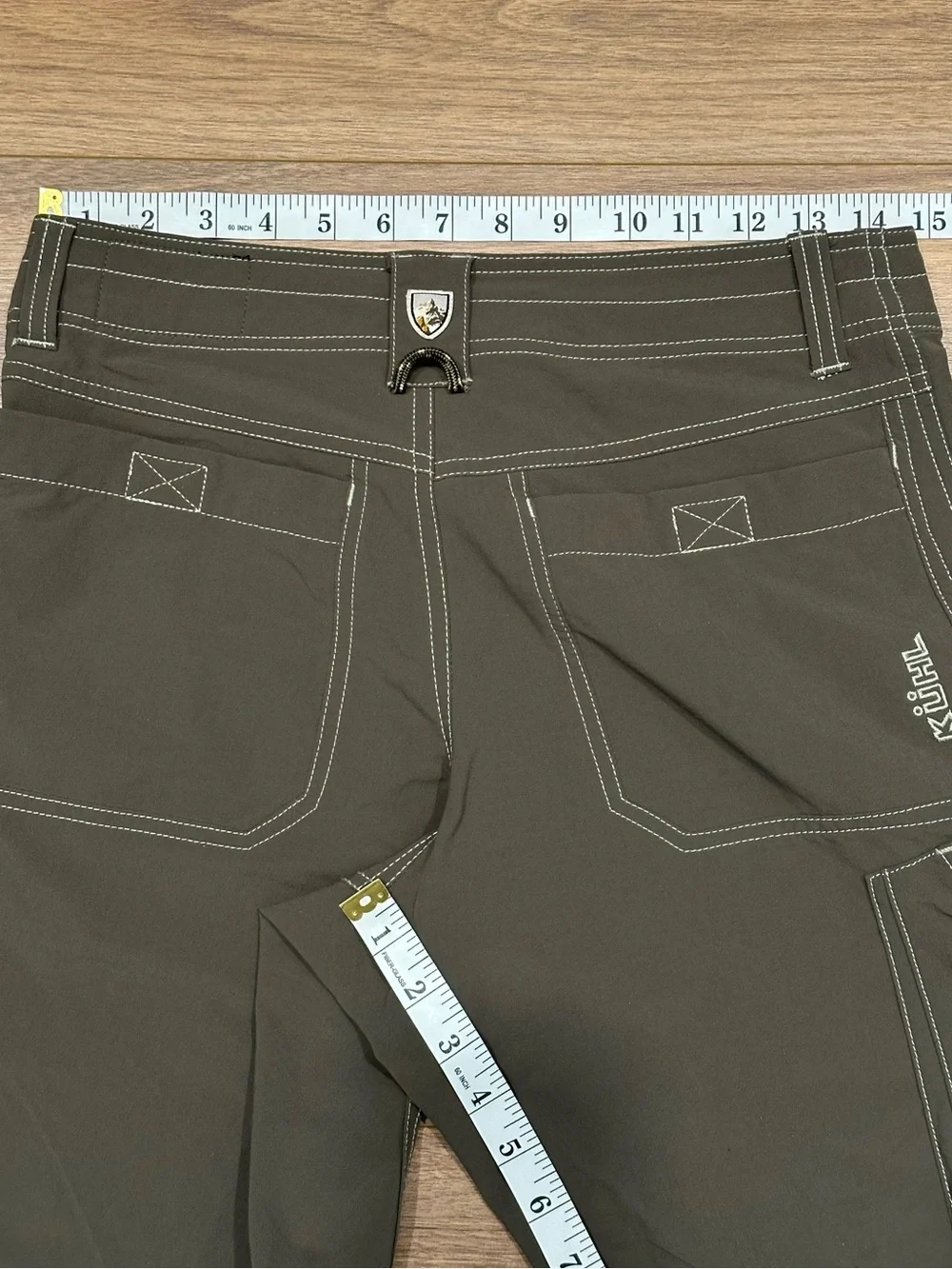 Kuhl Renegade Shorts in Olive Green Size 30